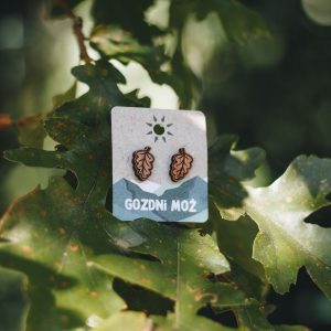 GOZDNI MOŽ Wooden earrings Hrastov leaf